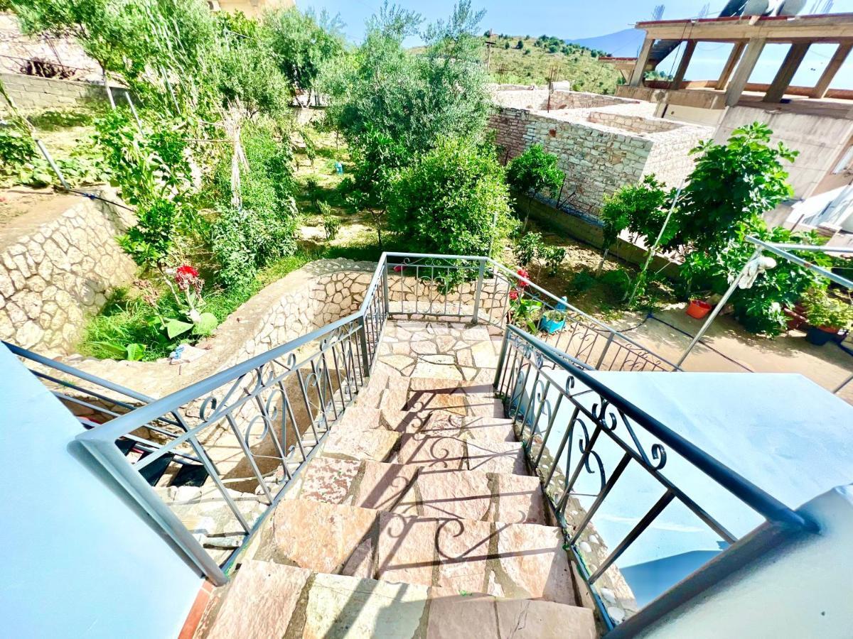 Coral Guesthouse Sarandë Eksteriør billede