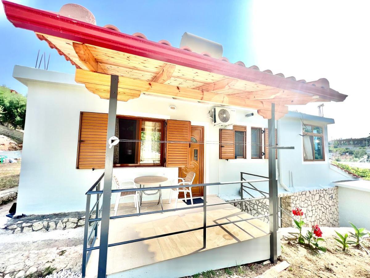 Coral Guesthouse Sarandë Eksteriør billede