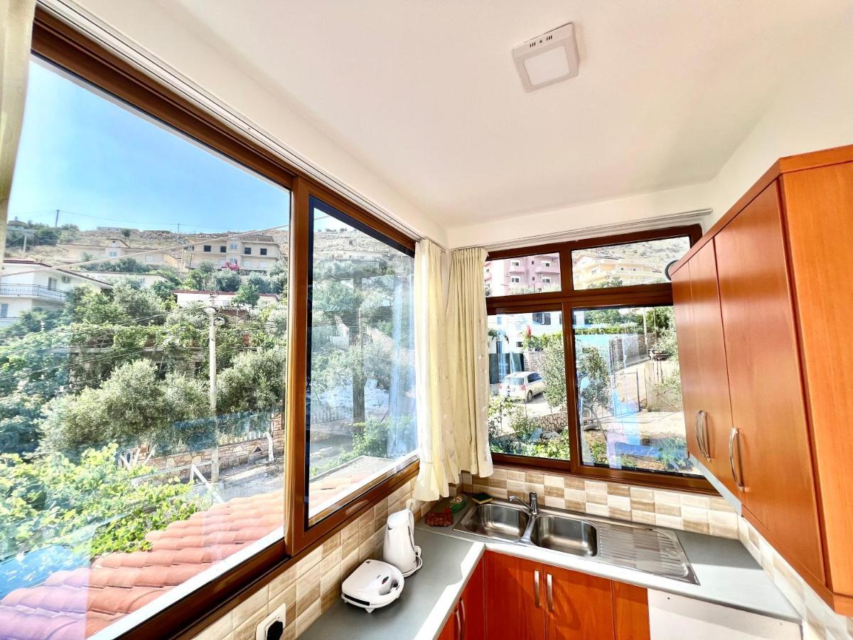 Coral Guesthouse Sarandë Eksteriør billede