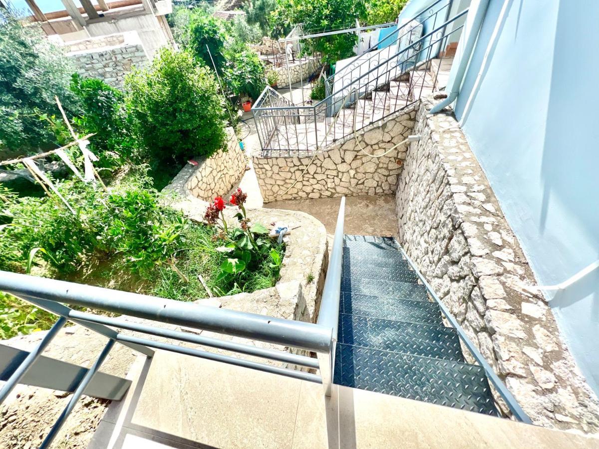 Coral Guesthouse Sarandë Eksteriør billede
