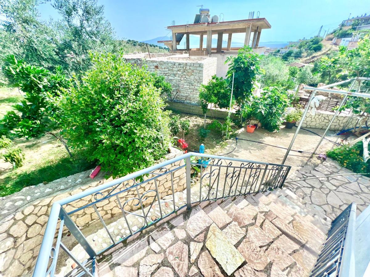 Coral Guesthouse Sarandë Eksteriør billede