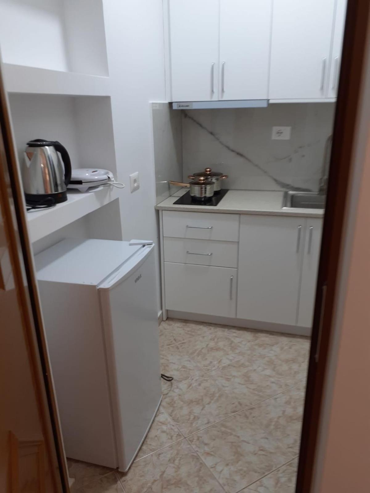 Coral Guesthouse Sarandë Eksteriør billede