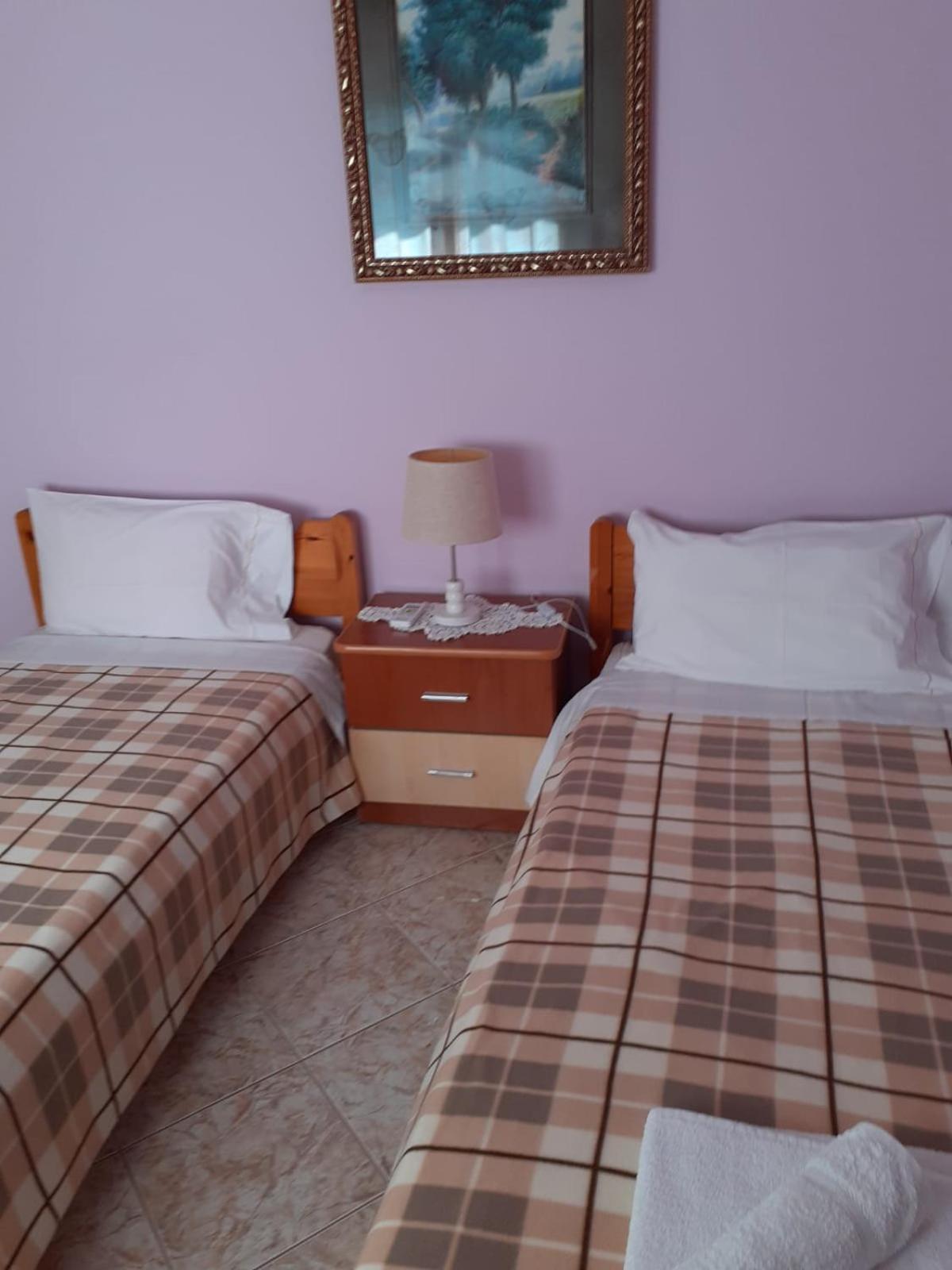 Coral Guesthouse Sarandë Eksteriør billede