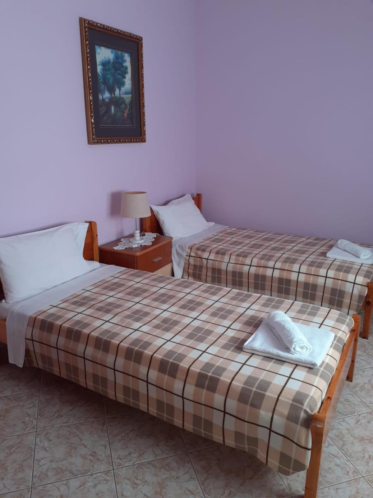 Coral Guesthouse Sarandë Eksteriør billede
